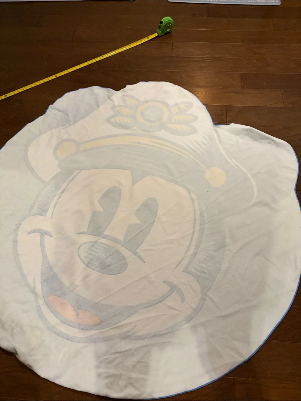 Disney Crusie Line Castaway Club Mickey Mouse Round Beach Towel